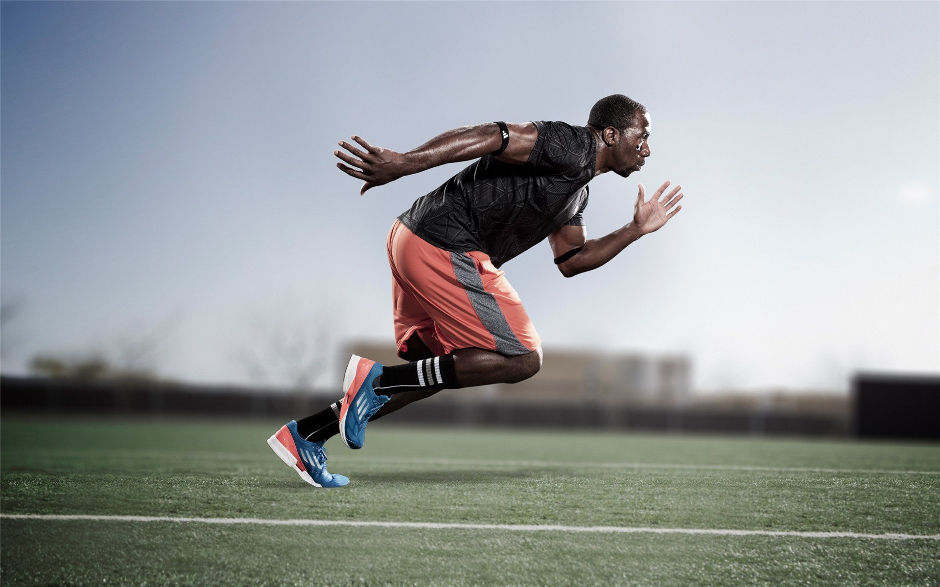 替补轮换科学，保持主力球员体能充沛，替补球员的作用