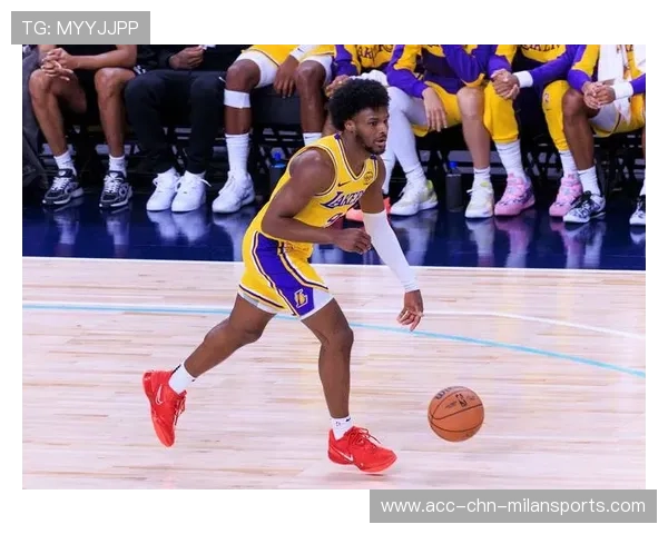 湖人四巨合砍107分